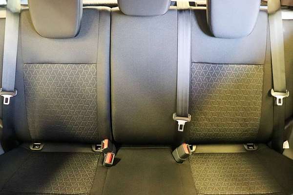 2025 Suzuki Swift Hybrid UZ