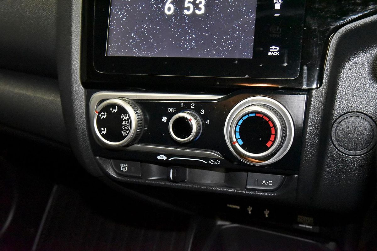 2015 Honda Jazz VTi GF