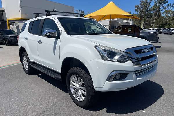 2017 Isuzu MU-X LS-U