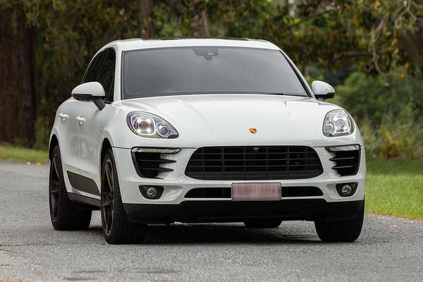 2016 Porsche Macan S 95B