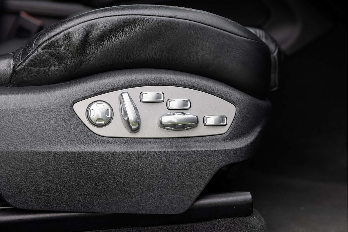 2016 Porsche Macan S 95B