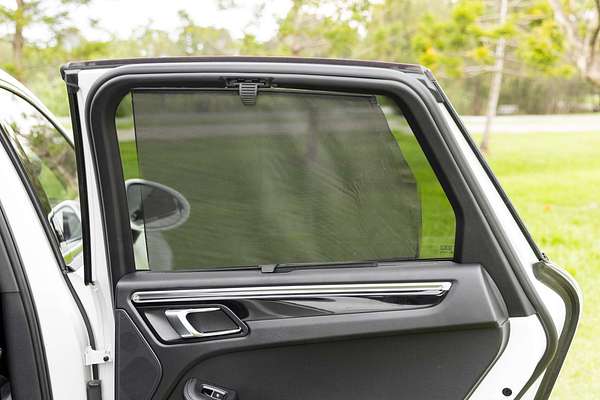 2016 Porsche Macan S 95B