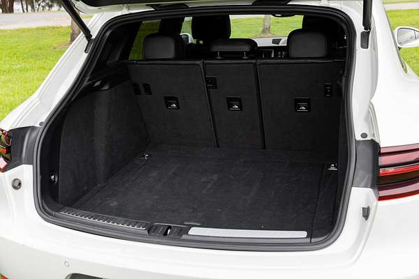 2016 Porsche Macan S 95B