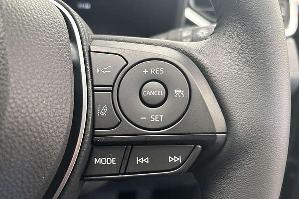 2025 Toyota RAV4 Cruiser AXAH52R