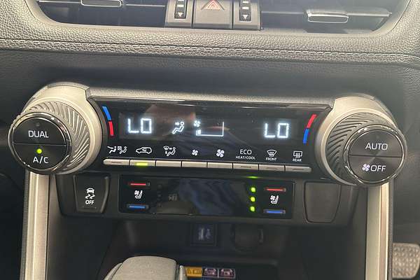 2025 Toyota RAV4 Cruiser AXAH52R