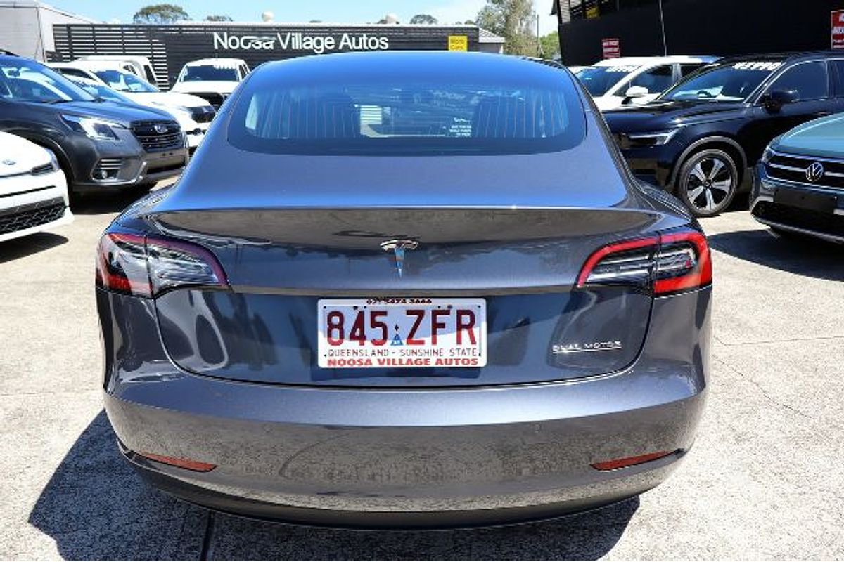 2019 Tesla Model 3 Performance