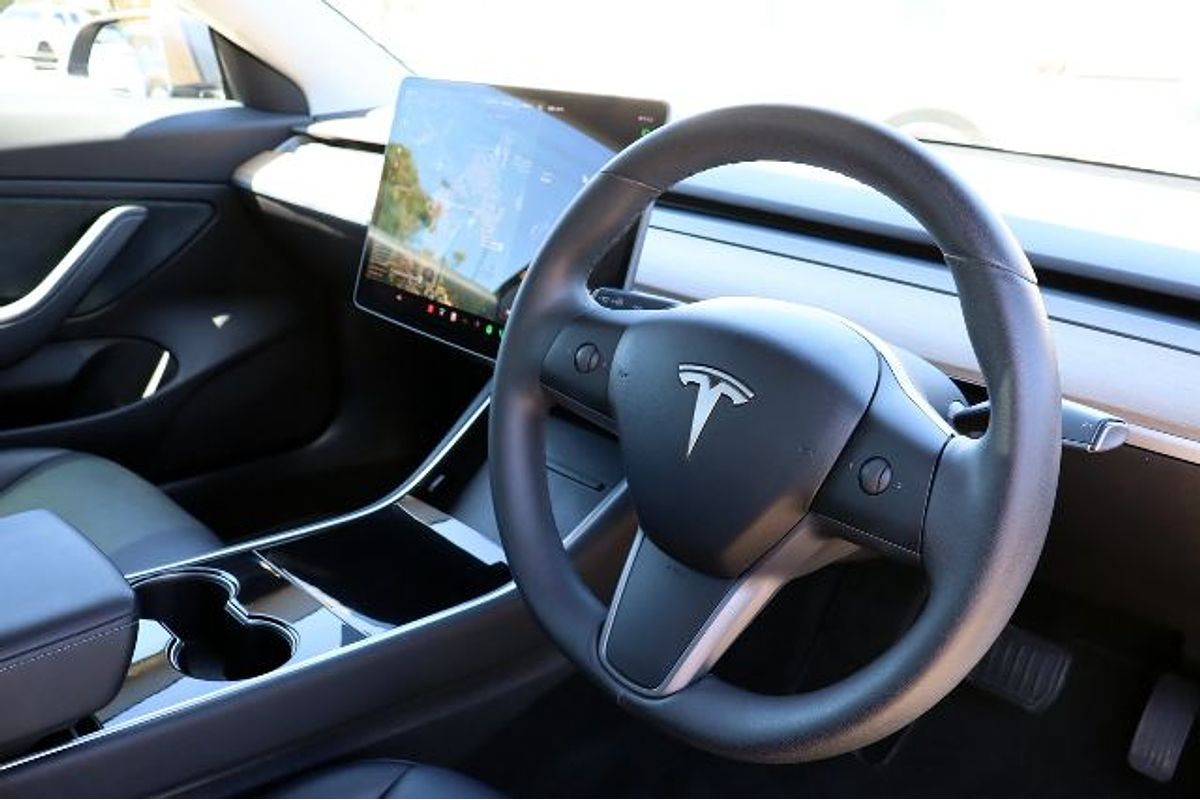 2019 Tesla Model 3 Performance