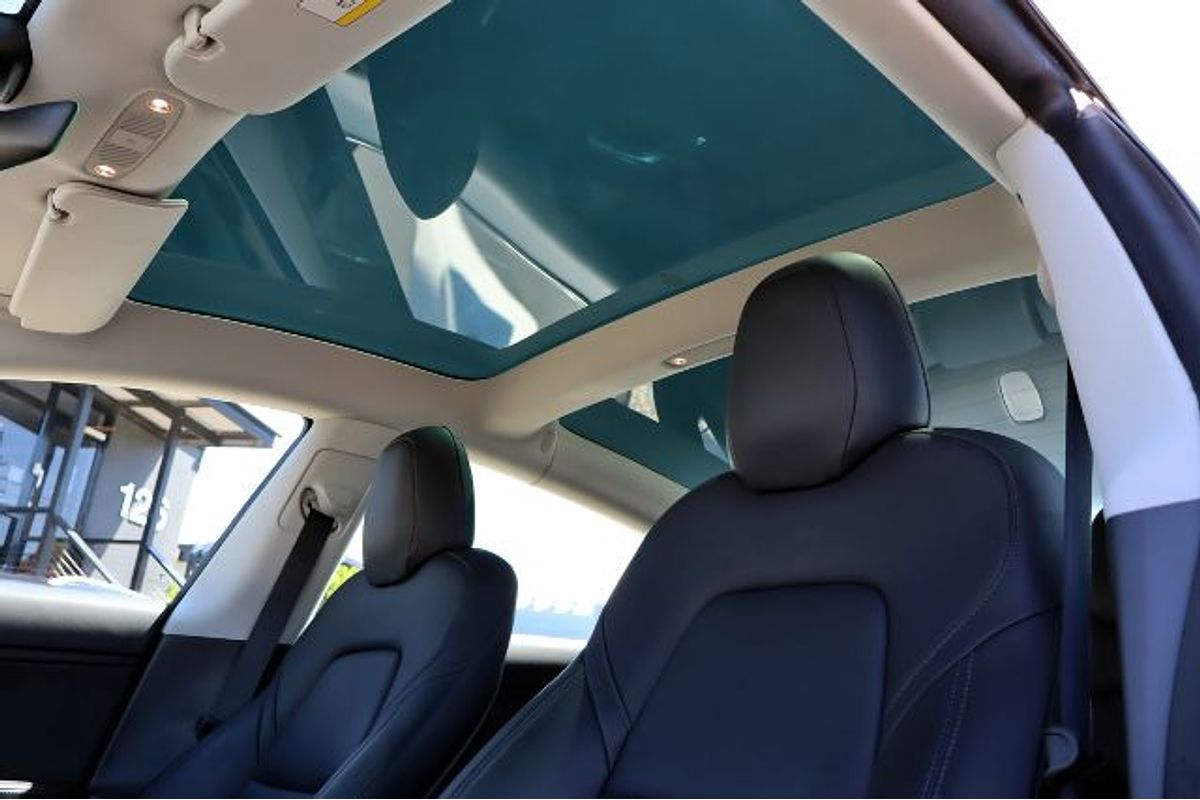 2019 Tesla Model 3 Performance