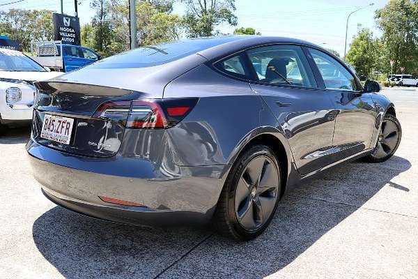 2019 Tesla Model 3 Performance