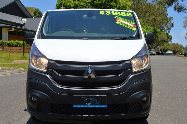 2020 Mitsubishi Express GLX SN LWB