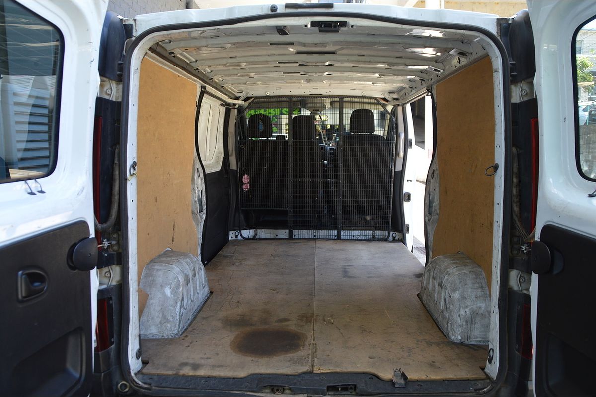 2020 Mitsubishi Express GLX SN LWB