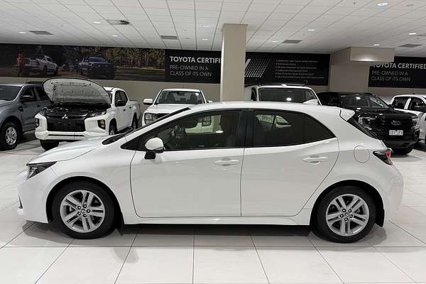 2018 Toyota Corolla Ascent Sport MZEA12R