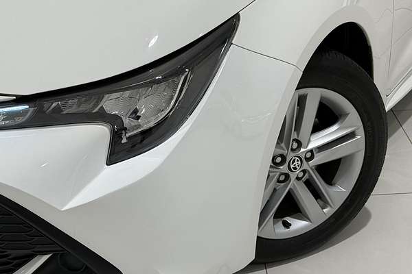 2018 Toyota Corolla Ascent Sport MZEA12R