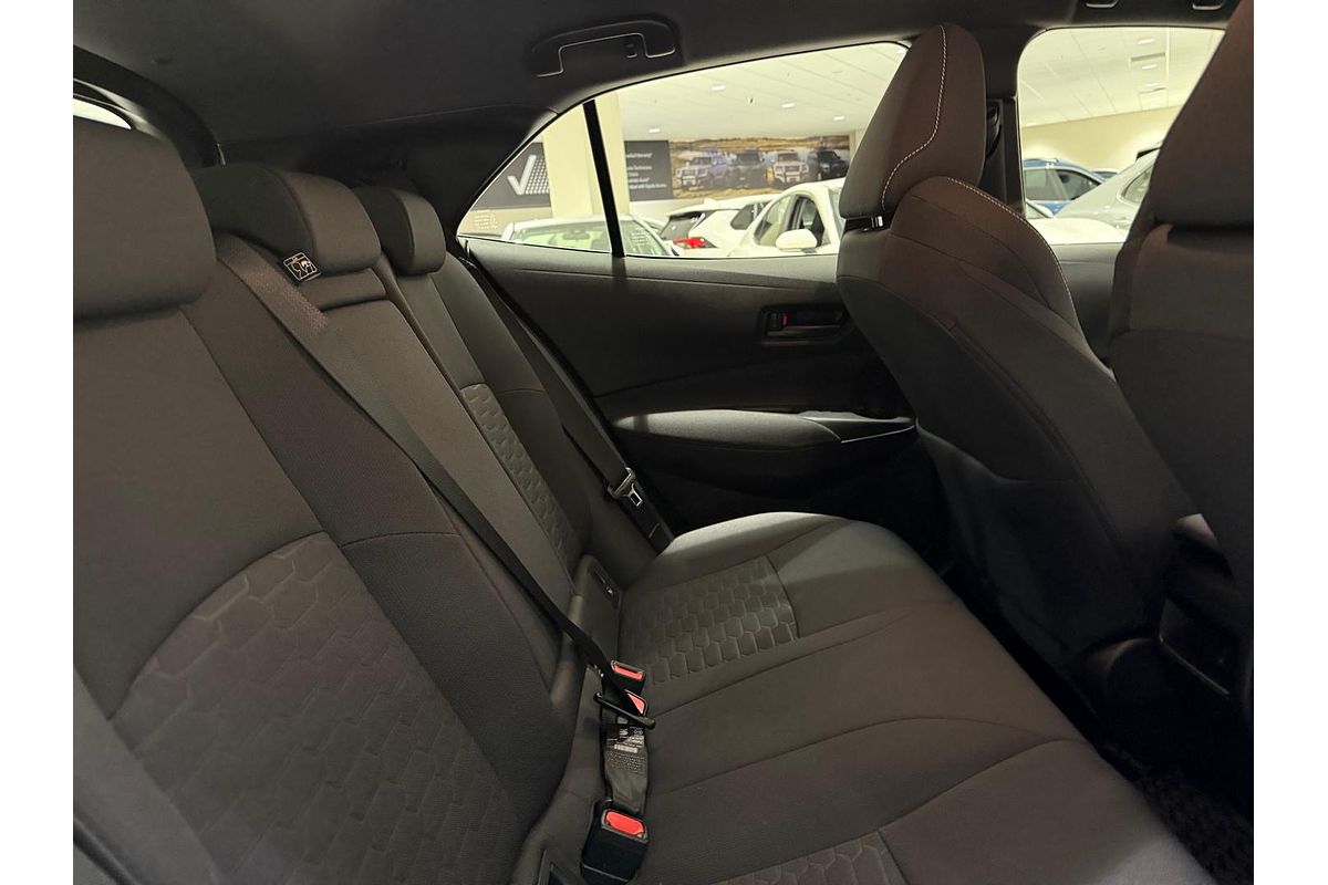 2018 Toyota Corolla Ascent Sport MZEA12R