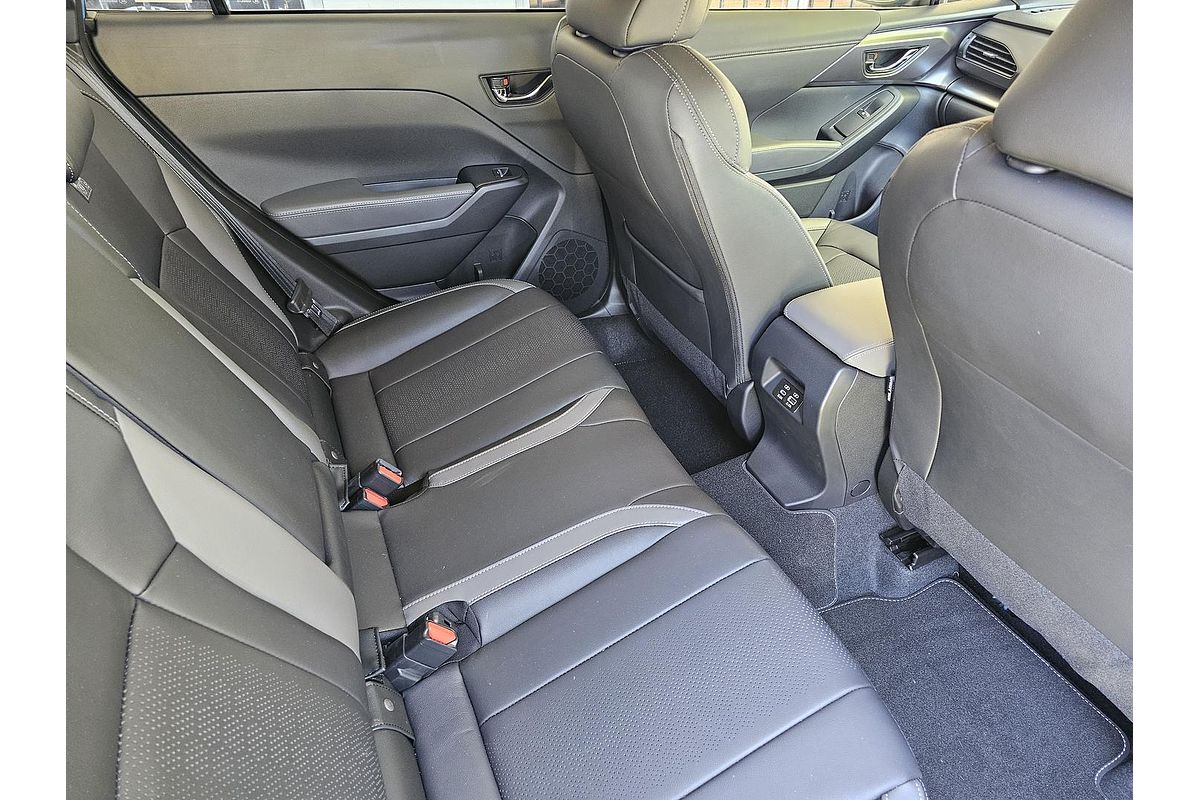 2025 Subaru Impreza 2.0S G6