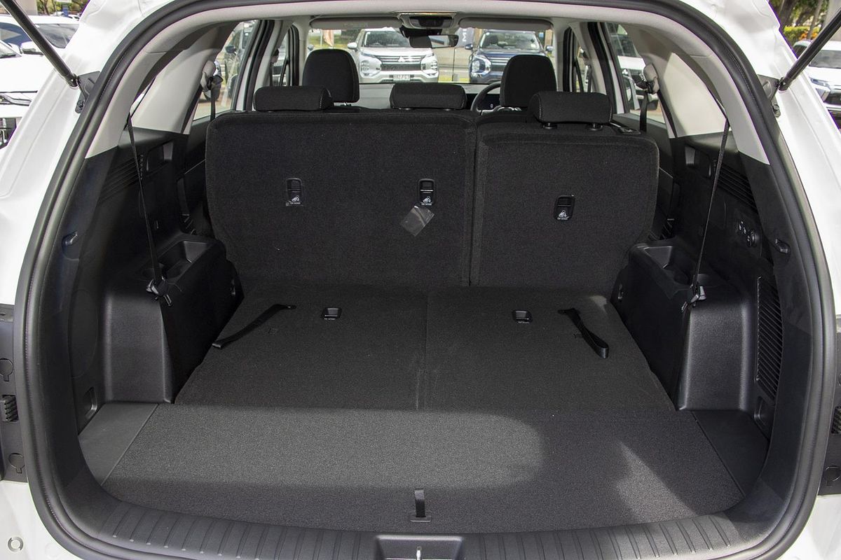 2025 Kia Sorento HEV S MQ4 PE