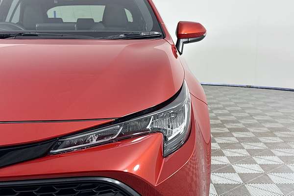 2019 Toyota Corolla SX Hybrid ZWE211R