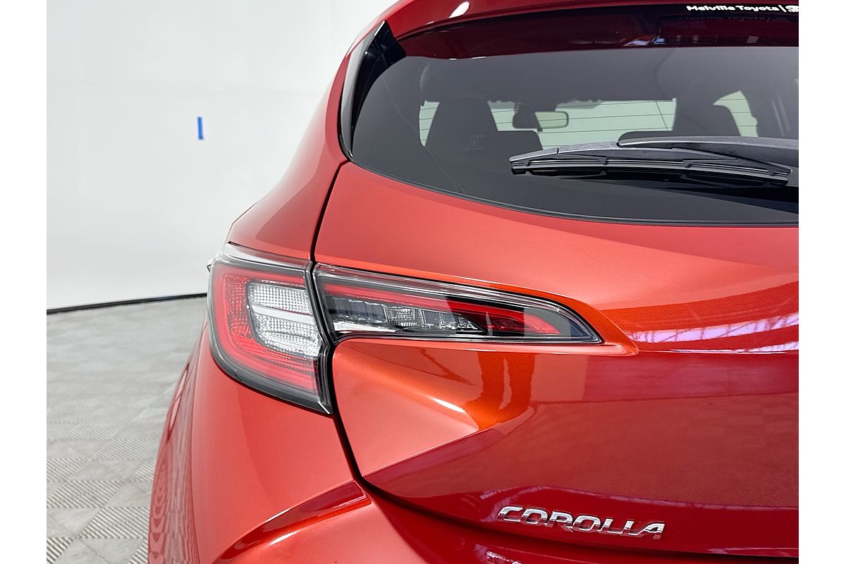 2019 Toyota Corolla SX Hybrid ZWE211R