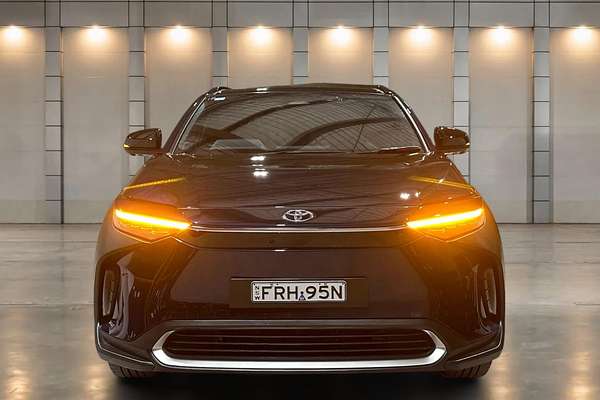 2024 Toyota bZ4X YEAM15R