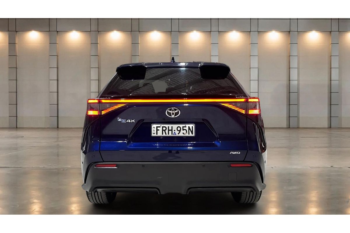 2024 Toyota bZ4X YEAM15R