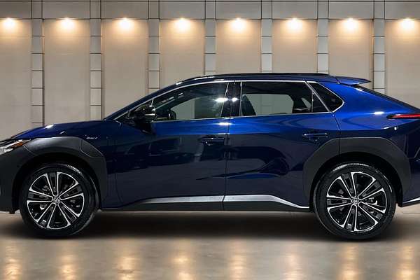 2024 Toyota bZ4X YEAM15R