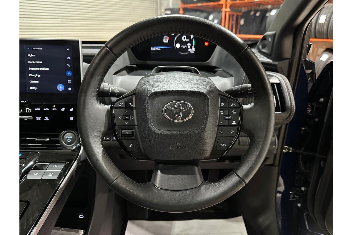 2024 Toyota bZ4X YEAM15R