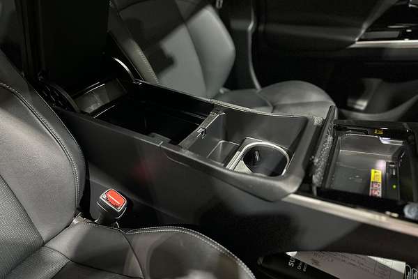 2024 Toyota bZ4X YEAM15R