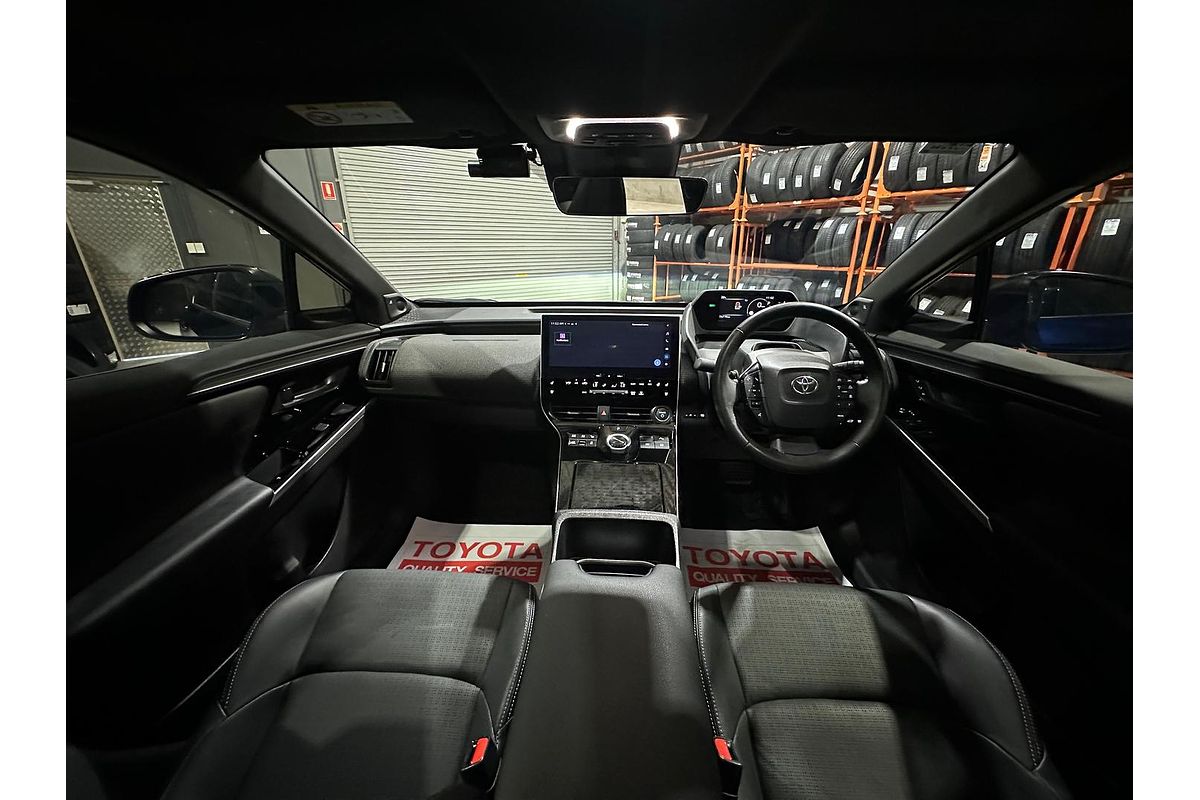 2024 Toyota bZ4X YEAM15R