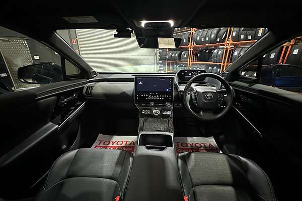 2024 Toyota bZ4X YEAM15R