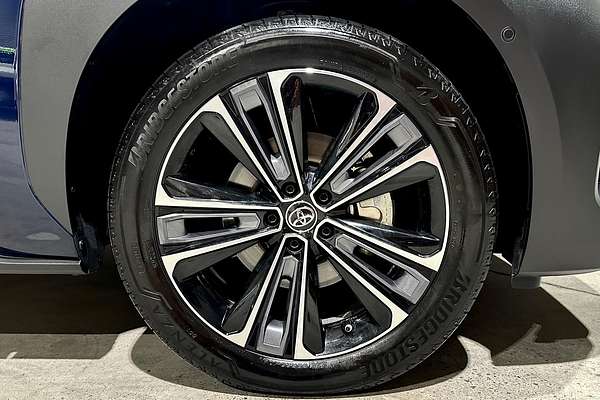 2024 Toyota bZ4X YEAM15R