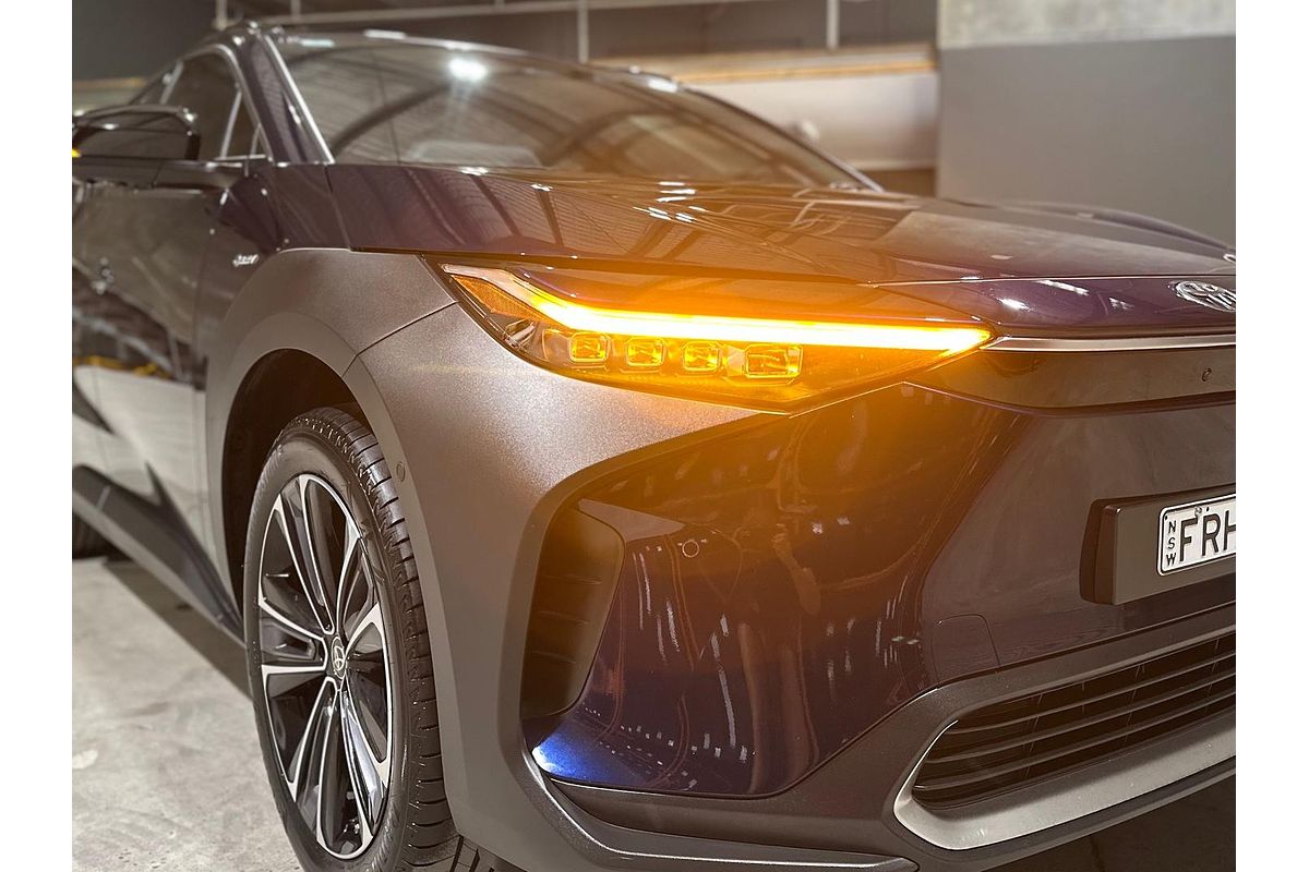 2024 Toyota bZ4X YEAM15R