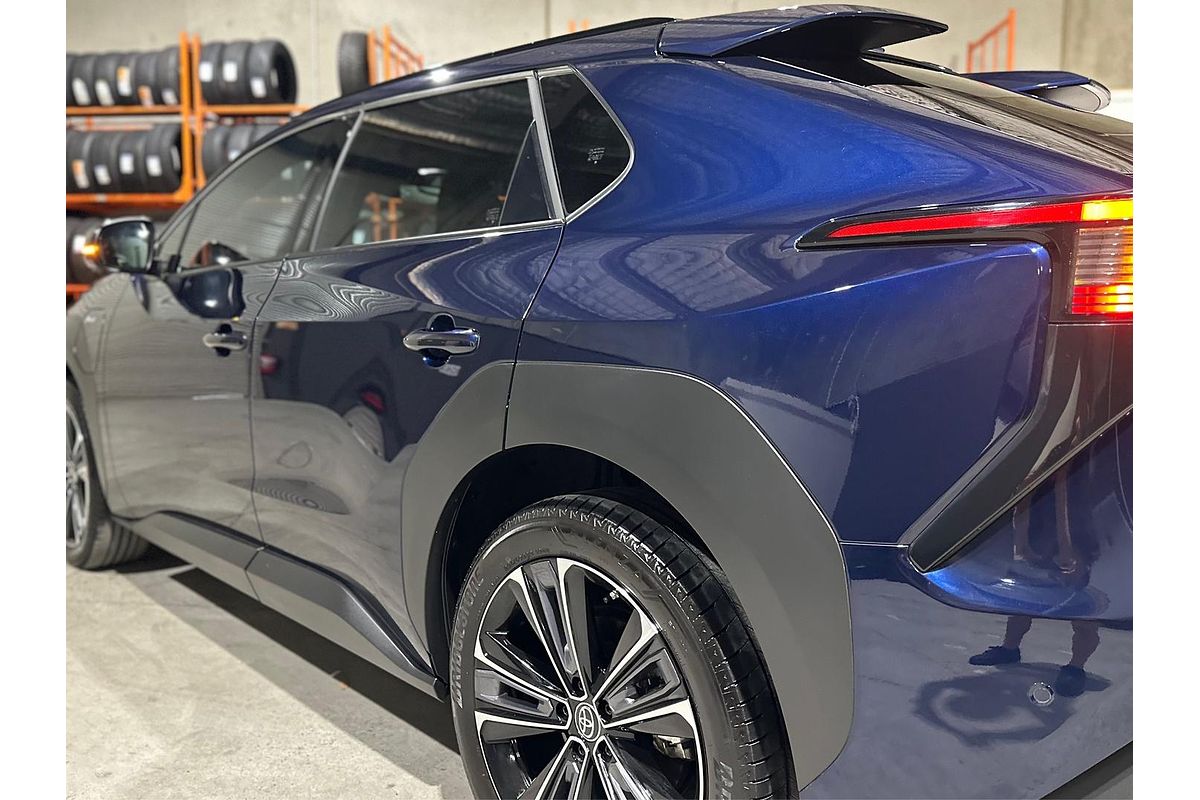 2024 Toyota bZ4X YEAM15R