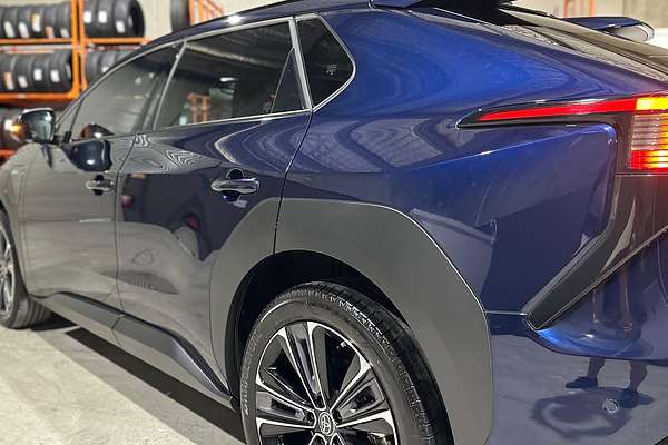 2024 Toyota bZ4X YEAM15R
