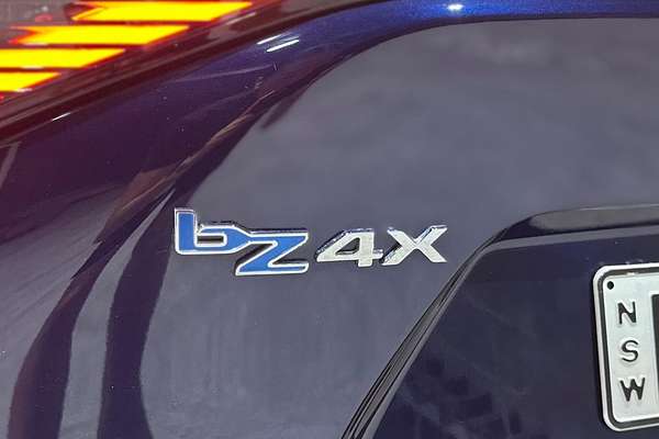 2024 Toyota bZ4X YEAM15R