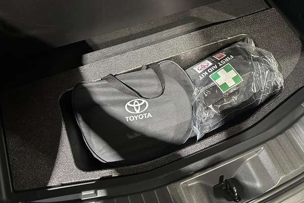 2024 Toyota bZ4X YEAM15R