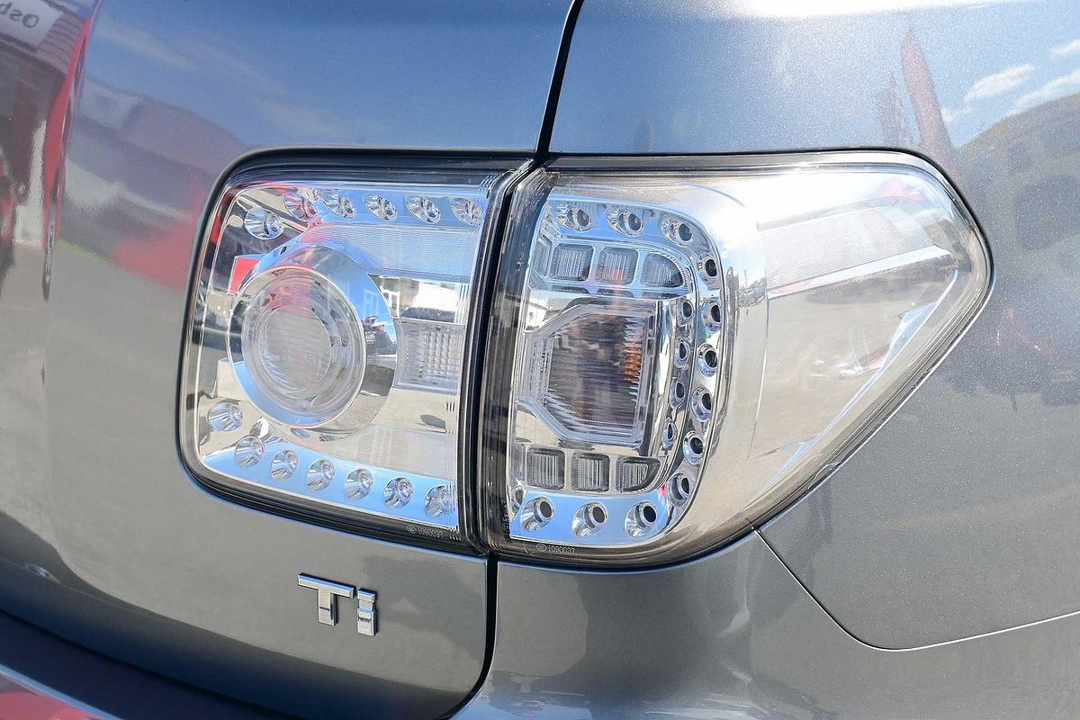 2015 Nissan Patrol Ti Y62