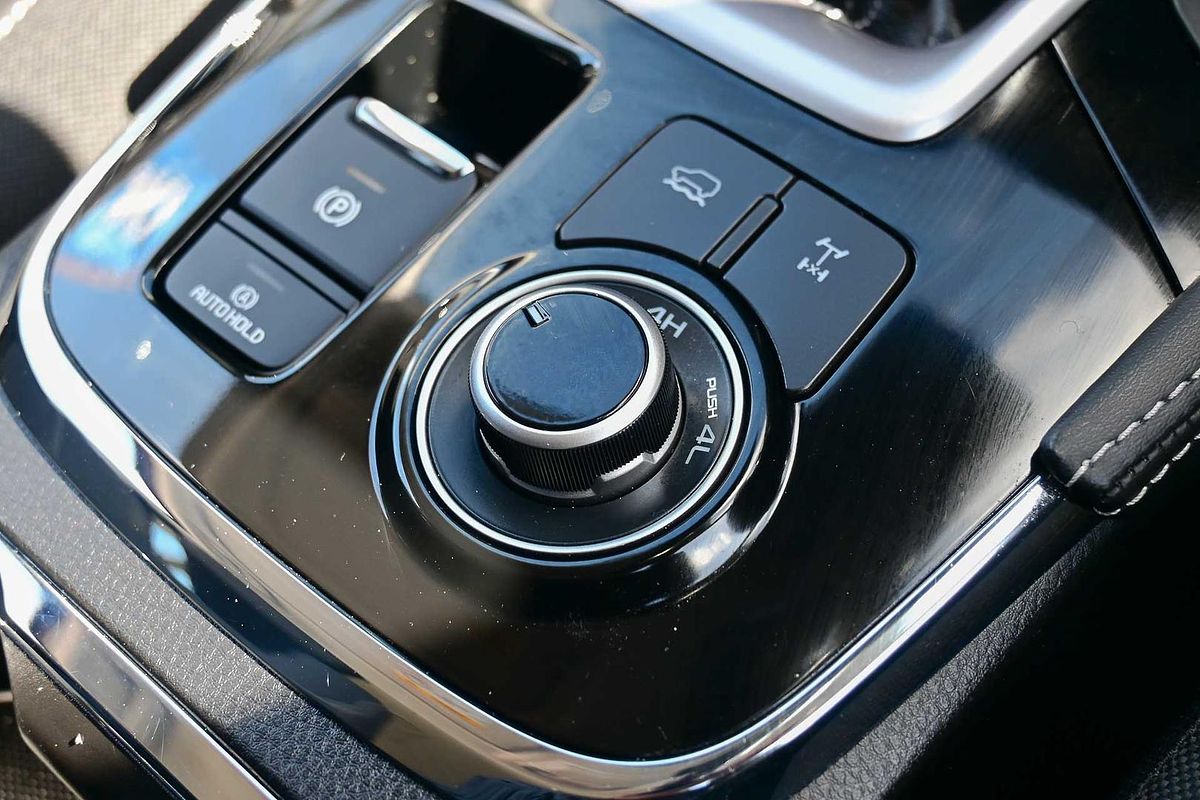 2015 Nissan Patrol Ti Y62