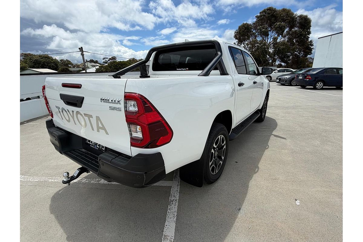 2024 Toyota Hilux SR5 48V GUN126R 4X4