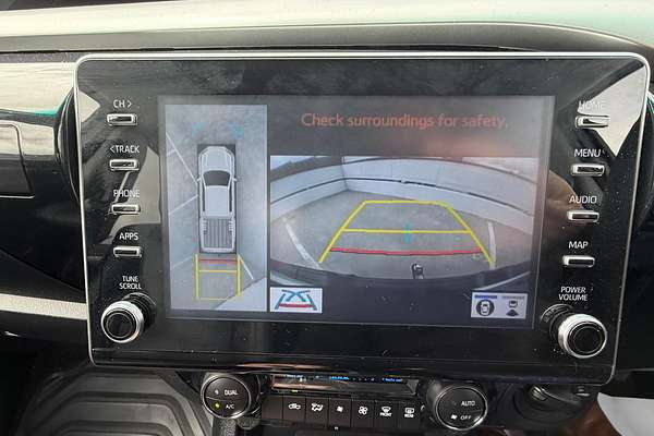 2024 Toyota Hilux SR5 48V GUN126R 4X4