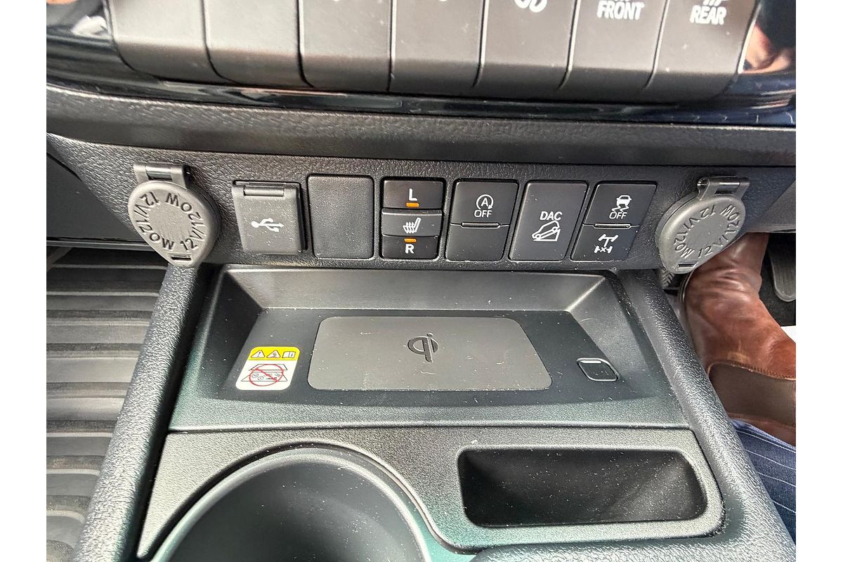 2024 Toyota Hilux SR5 48V GUN126R 4X4