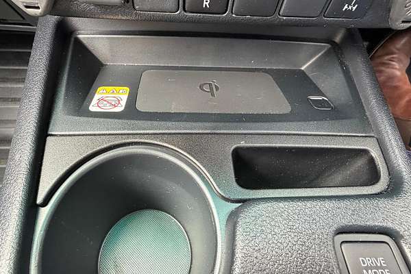 2024 Toyota Hilux SR5 48V GUN126R 4X4