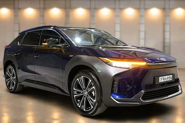 2024 Toyota bZ4X YEAM15R