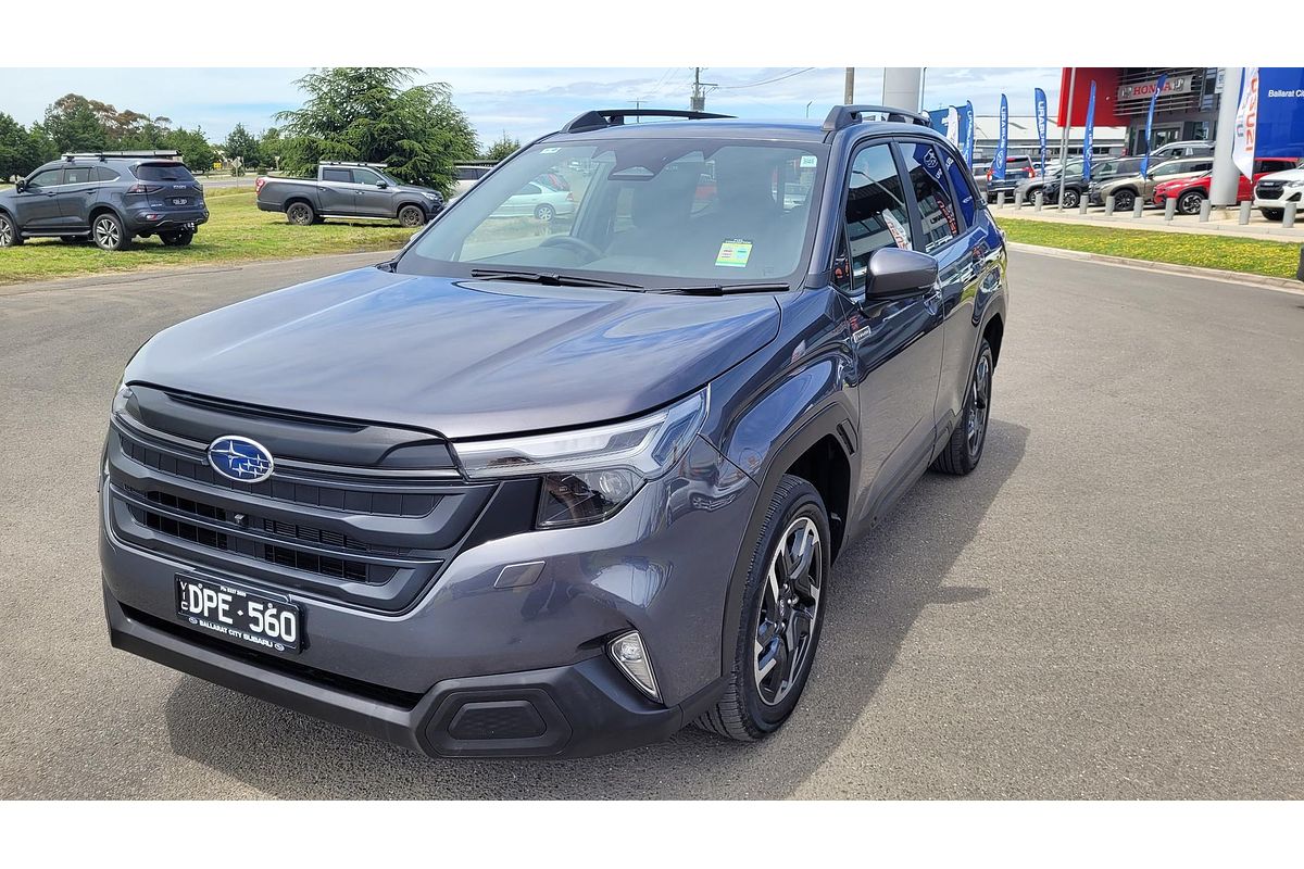 2025 Subaru Forester Hybrid S6