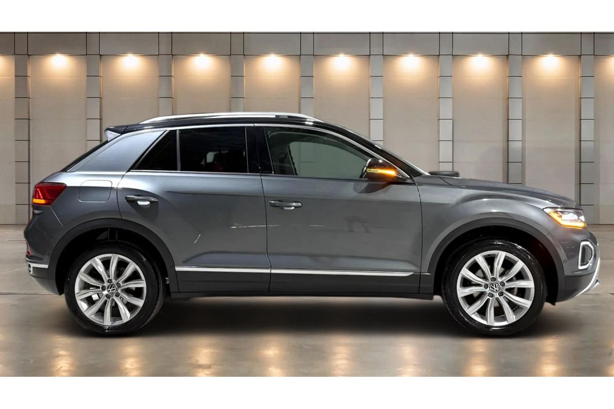 2022 Volkswagen T-Roc 110TSI Style D11