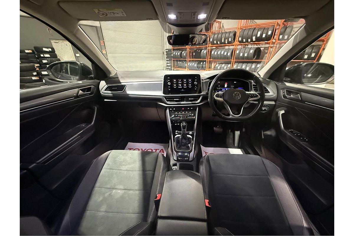 2022 Volkswagen T-Roc 110TSI Style D11