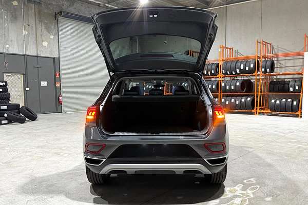 2022 Volkswagen T-Roc 110TSI Style D11