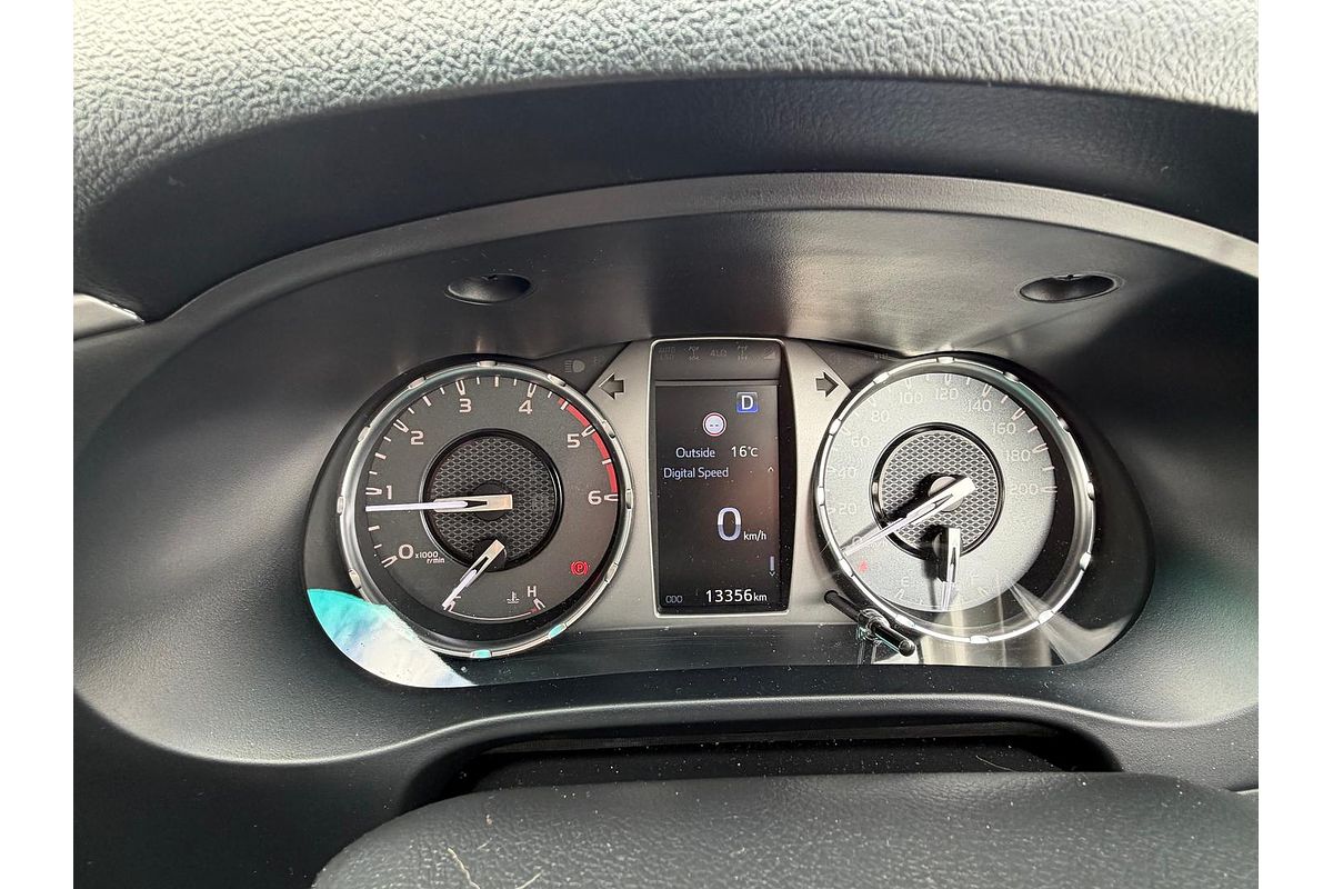 2024 Toyota Hilux SR5 48V GUN126R 4X4