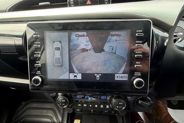 2024 Toyota Hilux SR5 48V GUN126R 4X4