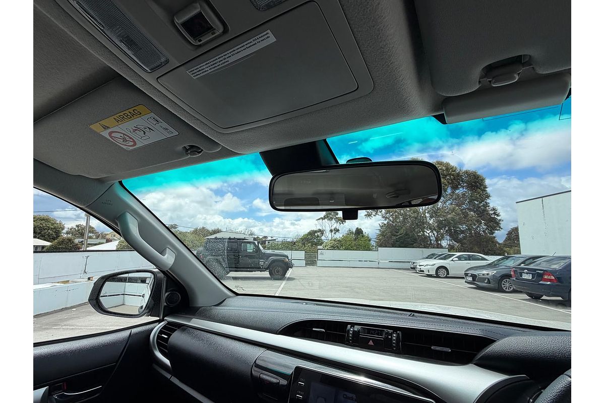 2024 Toyota Hilux SR5 48V GUN126R 4X4