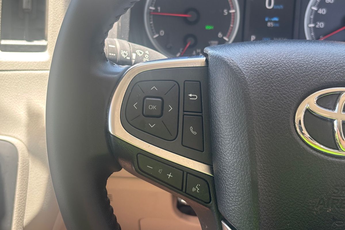 2024 Toyota Hiace GDH300R